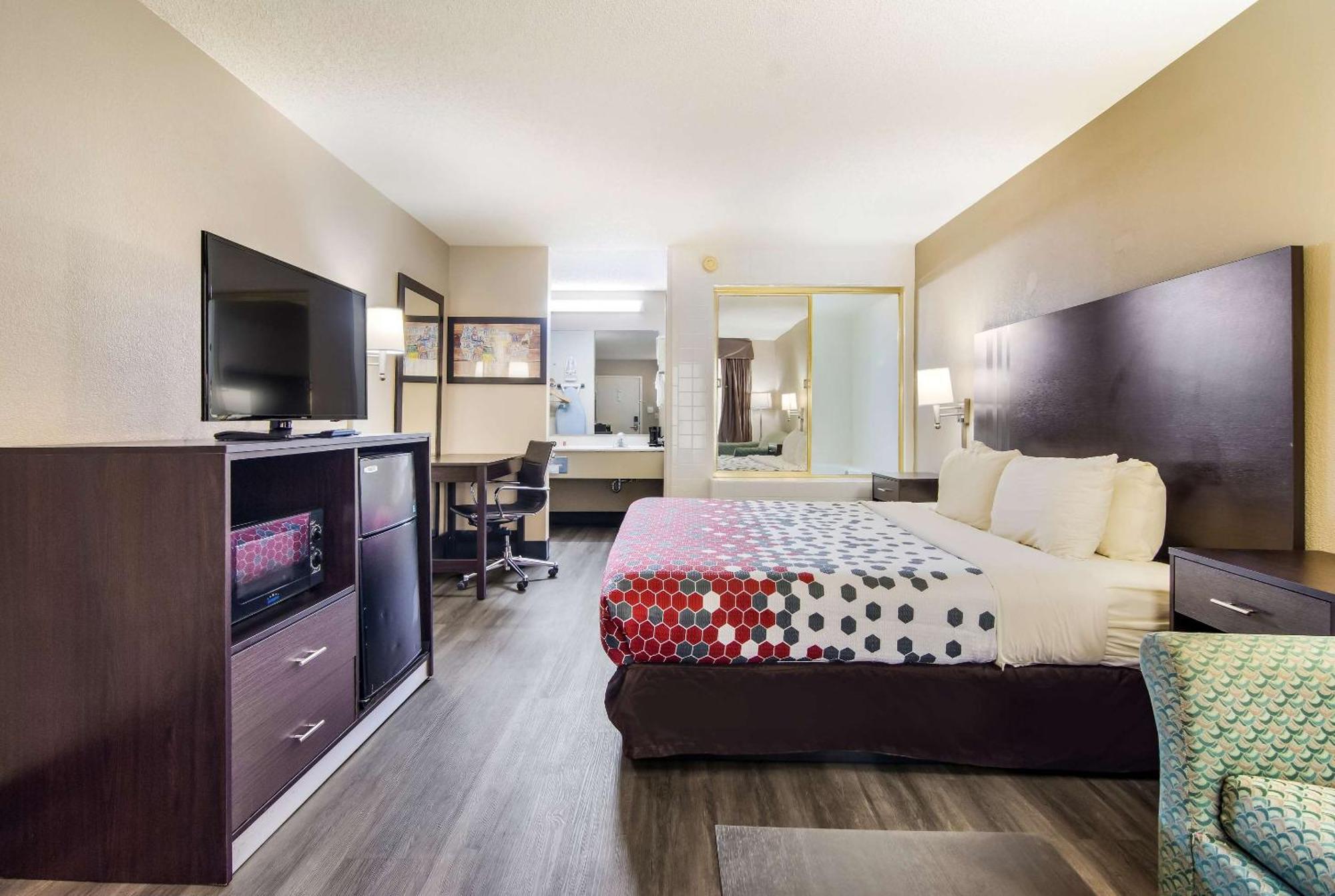 Econo Lodge South Гарнер Экстерьер фото